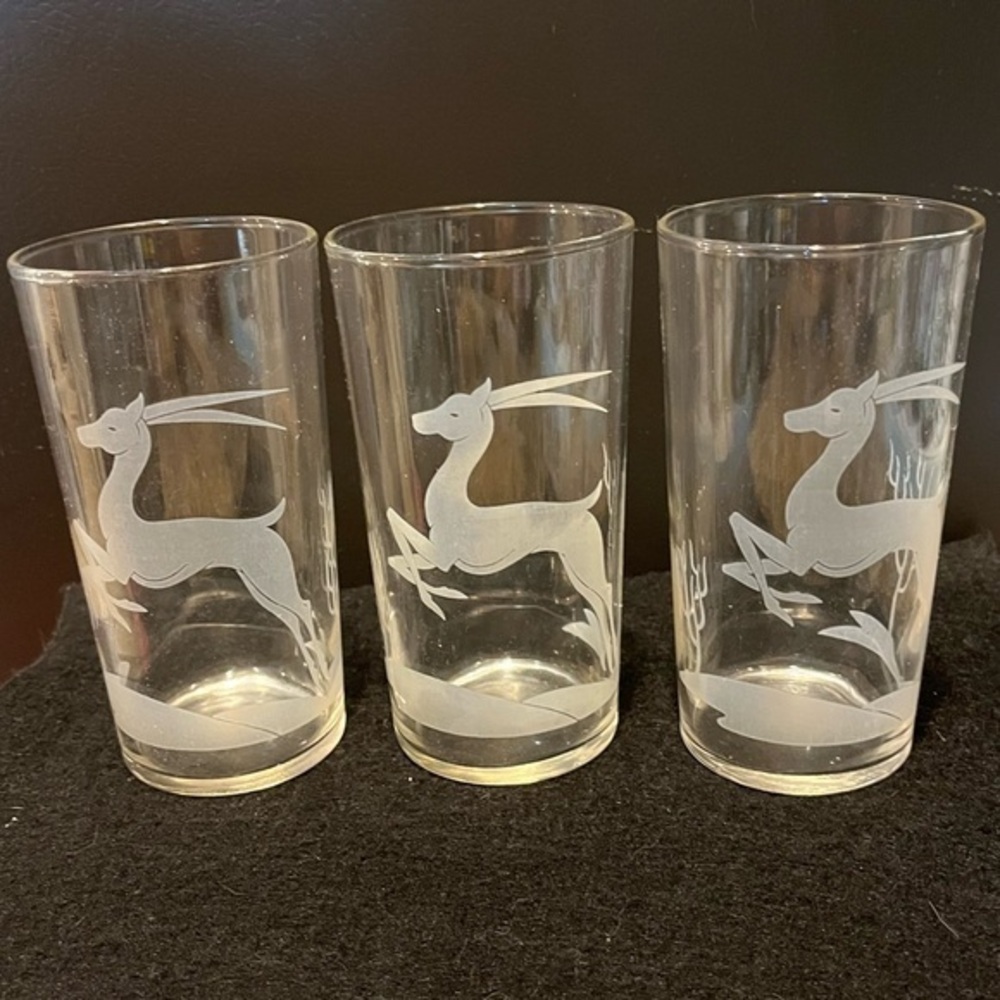 Vintage Etched Prancing Gazelles Glass Tumblers - Set of 3